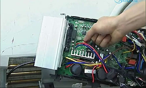 宁都美的空调电话是多少